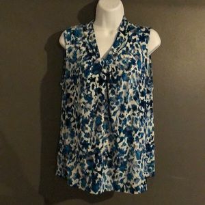 Calvin Klein Knotty Sleeveless V Neck Top